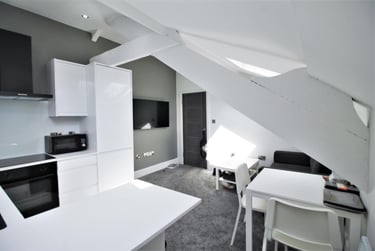 1 bed flat, 15-21 Nun Street, City Centre, Newcastle, NE15AG - Image 1